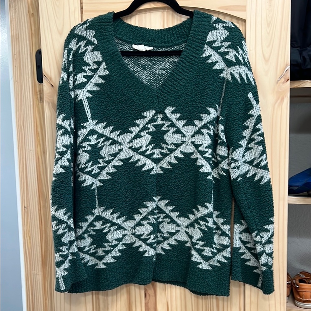 Cozy Green and White Patterned Sweater